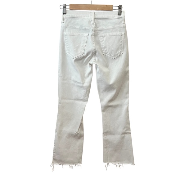 MOTHER Insider Crop Step Fray White Flare Jeans in Glass Slipper Raw Hem Size 25 - Picture 5 of 16